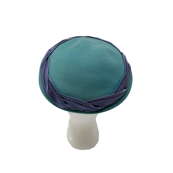 Glenover Henry Pollak Teal Blue Felt Hat Purple Ribbon Trim Vintage 1950s Cloche - Picture 4 of 8
